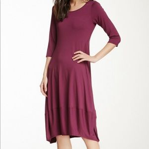 Eileen Fisher pomegranate lantern 3/4 sleeve dress
